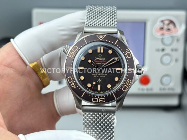 OR Factory Omega Seamaster Diver 300M 210.90.42.20.01.001 titanium black dial