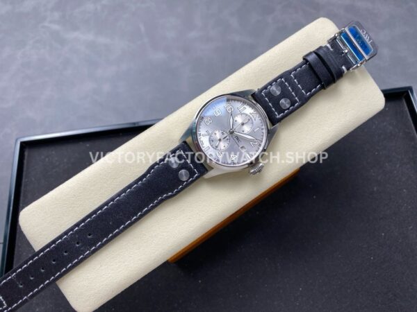 TW Factory IWC Big Pilot 46mm Leather Strap Arabic Numerals Silvery White Dial (3) TW Factory IWC Big Pilot 46mm Leather Strap Arabic Numerals Silvery White Dial
