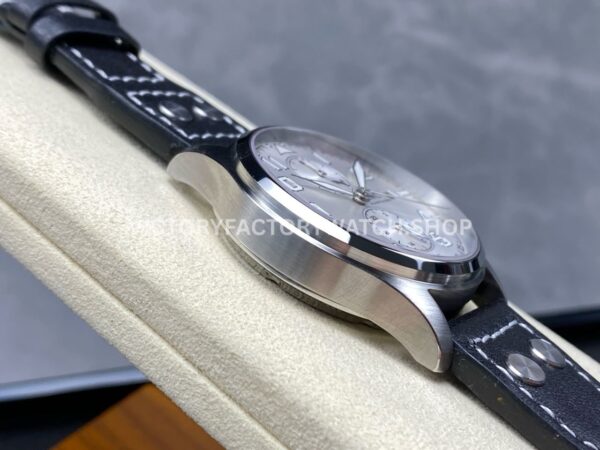 TW Factory IWC Big Pilot 46mm Leather Strap Arabic Numerals Silvery White Dial (4) TW Factory IWC Big Pilot 46mm Leather Strap Arabic Numerals Silvery White Dial