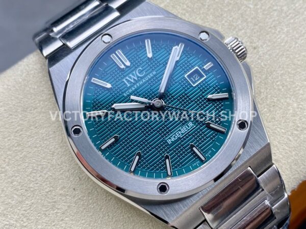 TW Factory IWC Ingenieur Automatic IW328903 40mm Full Steel Green Dial (8) TW Factory IWC Ingenieur Automatic IW328903 40mm Full Steel Green Dial