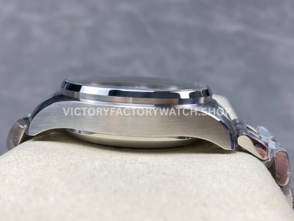 TW Factory IWC Pilot Chronograph IW377710 43mm Full Steel Arabic Numerals Black Dial (6) TW Factory IWC Pilot Chronograph IW377710 43mm Full Steel Arabic Numerals Black Dial
