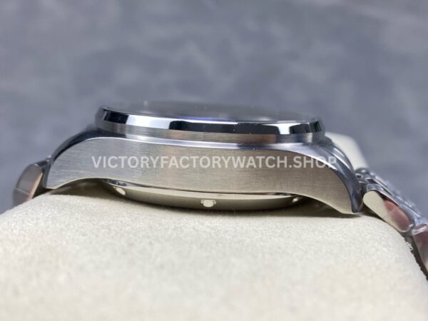 TW Factory IWC Pilot Chronograph IW378006 43mm Full Steel Arabic Numerals Green Dial (3) TW Factory IWC Pilot Chronograph IW378006 43mm Full Steel Arabic Numerals Green Dial