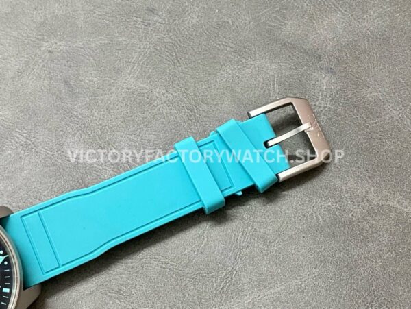 TW Factory IWC Pilot Chronograph IW388108 41mm Titanium Rubber Strap Blue Arabic Numerals Black Dial (3) TW Factory IWC Pilot Chronograph IW388108 41mm Titanium Rubber Strap Arabic Numerals Black Dial