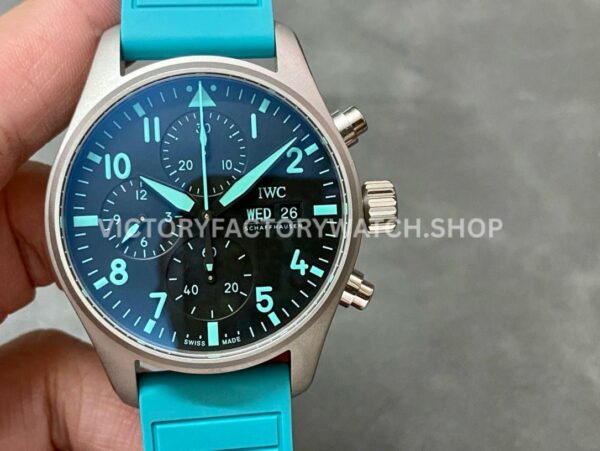 TW Factory IWC Pilot Chronograph IW388108 41mm Titanium Rubber Strap Blue Arabic Numerals Black Dial (6) TW Factory IWC Pilot Chronograph IW388108 blue rubber strap black dial