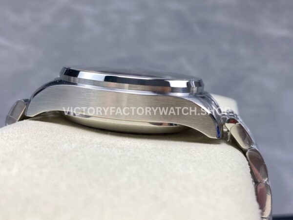 TW Factory IWC Pilot Chronograph IW388113 43mm Full Steel Arabic Numerals Black Dial (7) TW Factory IWC Pilot Chronograph IW388113 43mm Full Steel Arabic Numerals Black Dial
