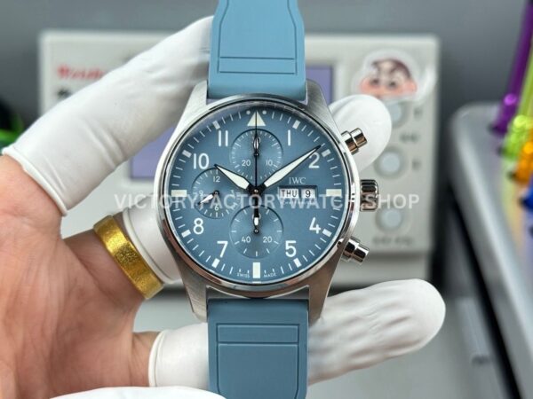 TWS Factory IWC Pilot Chronograph IW388117 41mm Light Blue Rubber Arabic Numerals Light Blue Dial (2) TWS Factory IWC Pilot Chronograph IW388117 light blue dial rubber strap