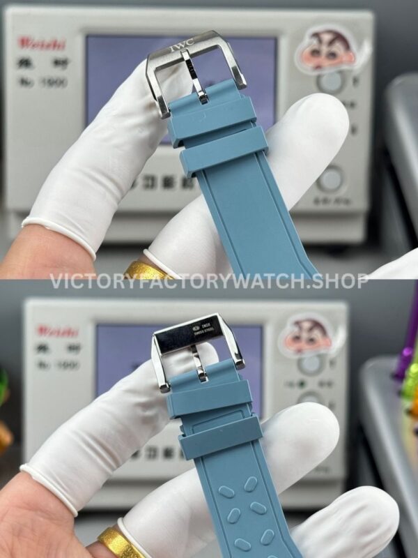 TWS Factory IWC Pilot Chronograph IW388117 41mm Light Blue Rubber Arabic Numerals Light Blue Dial (3) TWS Factory IWC Pilot Chronograph IW388117 41mm Light Blue Rubber Arabic Numerals Light Blue Dial