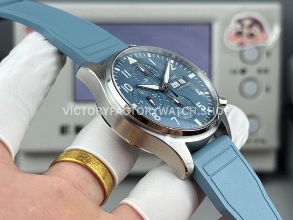 TWS Factory IWC Pilot Chronograph IW388117 41mm Light Blue Rubber Arabic Numerals Light Blue Dial (8) TWS Factory IWC Pilot Chronograph IW388117 41mm Light Blue Rubber Arabic Numerals Light Blue Dial