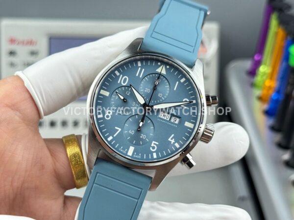 TWS Factory IWC Pilot Chronograph IW388117 41mm Light Blue Rubber Arabic Numerals Light Blue Dial (9) TWS Factory IWC Pilot Chronograph IW388117 41mm Light Blue Rubber Arabic Numerals Light Blue Dial