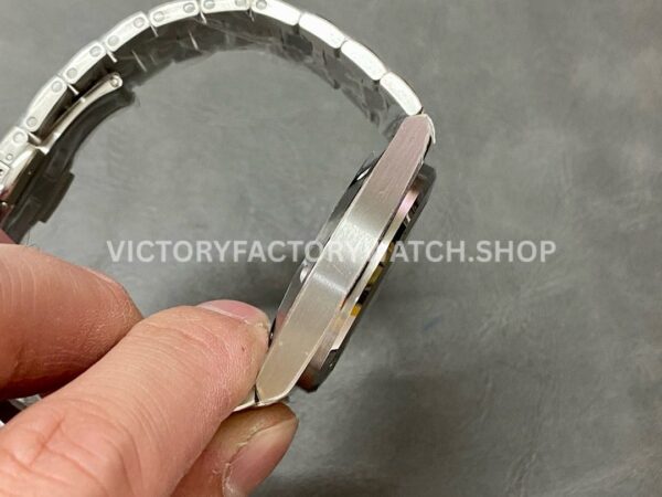 V7 Factory IWC Ingenieur Automatic IW328901 40mm Full Steel Black Dial (9) V7 Factory IWC Ingenieur Automatic IW328901 40mm Full Steel Black Dial