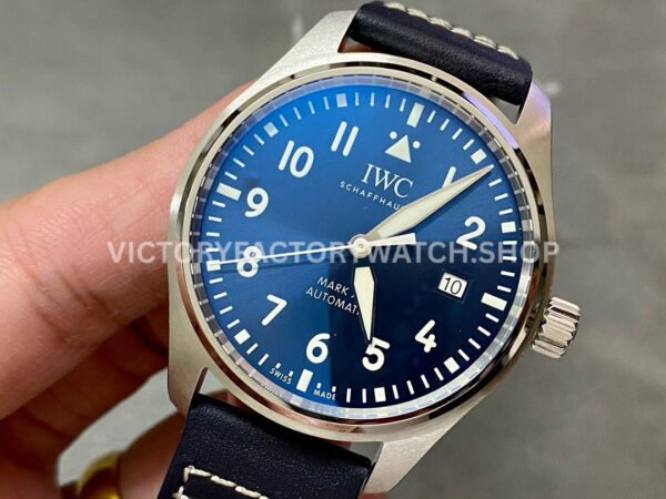V7 Factory IWC Pilot Mark XX IW328203 40mm Steel Leather Strap Arabic Numerals Blue Dial (7) V7 Factory IWC Pilot Mark XX IW328203 40mm Steel Blue Leather Strap Arabic Numerals Blue Dial