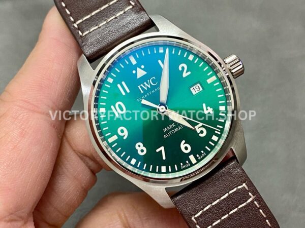 V7 Factory IWC Pilot Mark XX IW328205 40mm Steel Leather Strap Arabic Numerals Green Dial (5) V7 Factory IWC Pilot Mark XX IW328205 40mm Steel Leather Strap Arabic Numerals Green Dial