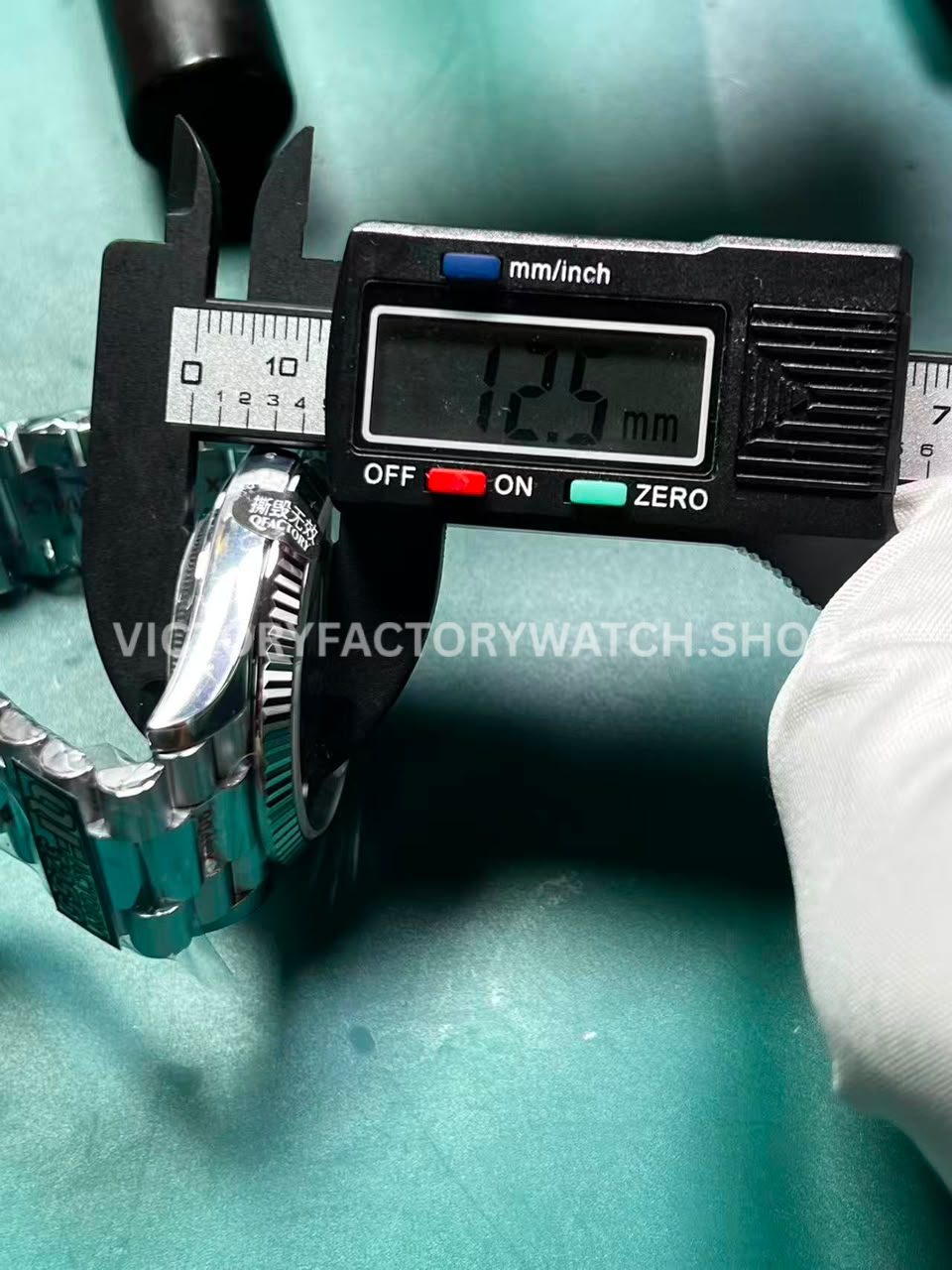 QF Factory Day-Date 40 40mm case and sapphire crystal