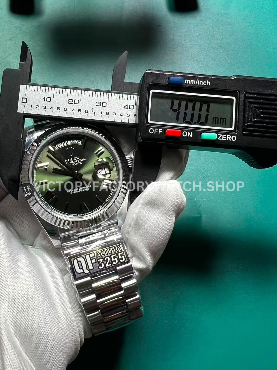 QF Factory Rolex Day-Date 40 dial and day-date display details
