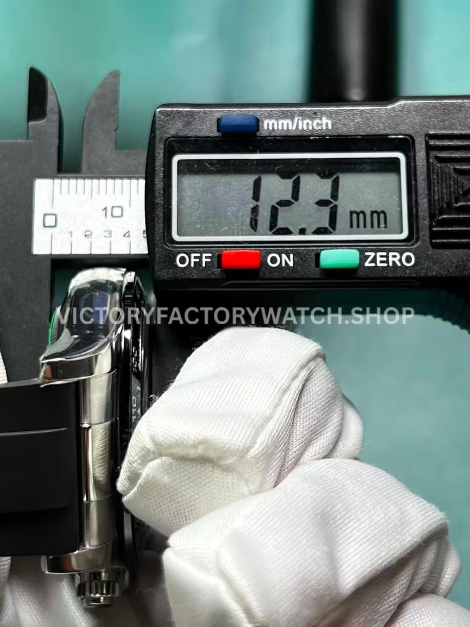Clean Factory Daytona 116519 measured thickness 12.3mm