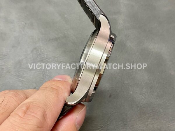 ZF Factory IWC Big Pilot IW500908 46mm Steel Leather Strap Blue Arabic Number Dial (5) ZF Factory IWC Big Pilot IW500908 46mm Steel Leather Strap Arabic Number Blue Dial