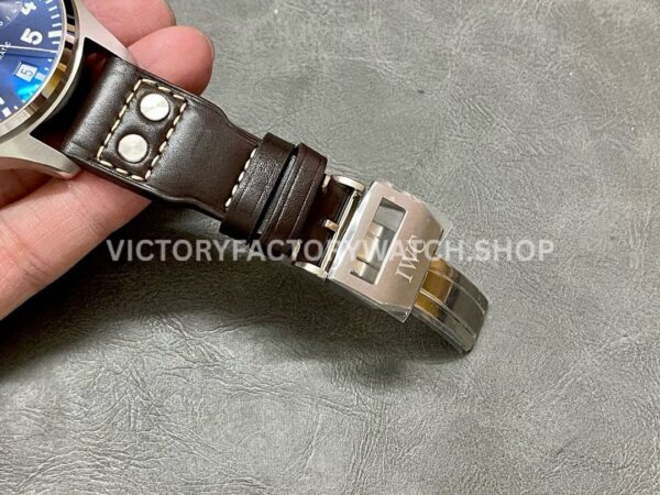 ZF Factory IWC Big Pilot IW501002 46mm Steel Leather Strap Blue Arabic Number Dial (9) ZF Factory IWC Big Pilot IW501002 46mm Steel Leather Strap White Arabic Number Blue Dial