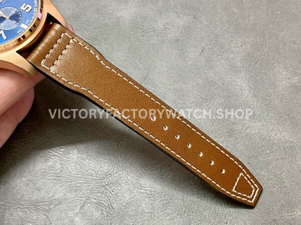ZF Factory IWC Pilot Chronograph IW377721 43mm Rose Gold Leather Strap Blue Arabic Numerals Dial (3) ZF Factory IWC Pilot Chronograph IW377721 43mm Rose Gold Brown Leather Strap Arabic Numerals Blue Dial