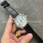 ZF Factory IWC Pilot Chronograph IW377725 43mm Steel Leather Strap White Arabic Numerals Dial (6) ZF Factory IWC Pilot Chronograph IW377725 43mm Steel Black Leather Strap Arabic Numerals White Dial