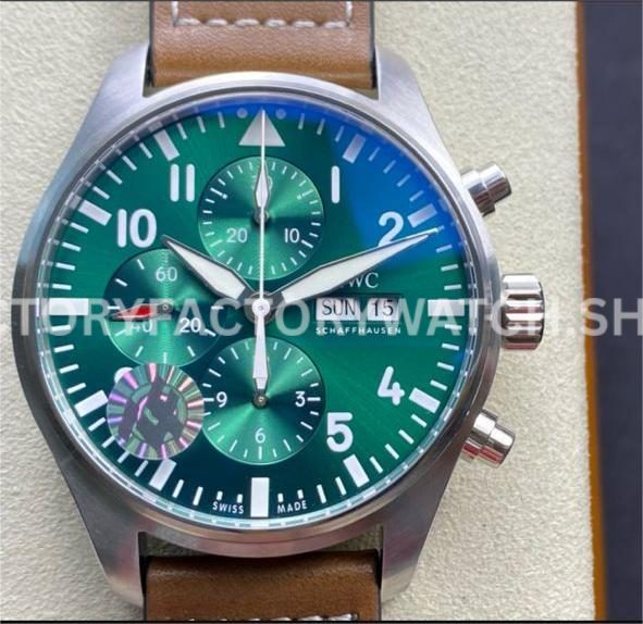 ZF Factory IWC Pilot Chronograph IW377726 43mm Steel Leather Strap Arabic Numerals Green Dial (3) ZF Factory IWC Pilot Chronograph IW377726 green dial brown leather strap