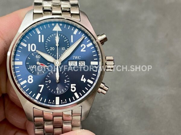 ZF Factory IWC Pilot Chronograph IW378004 43mm Full Steel Blue Arabic Numerals Dial (3) ZF Factory IWC Pilot Chronograph IW378004 blue dial full steel bracelet