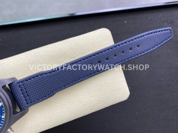 ZF Factory IWC Pilot Chronograph IW389008 44mm Ceramic Textile Strap Arabic Numerals Blue Dial (5) ZF Factory IWC Pilot Chronograph IW389008 44mm Ceramic Textile Strap Arabic Numerals Blue Dial