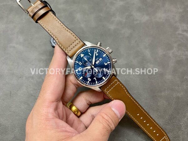 ZF Factory IWC Pilot Chronograph Le Petit Prince IW377714 43mm Steel Leather Strap Blue Arabic Numer (4) ZF Factory IWC Pilot Chronograph Le Petit Prince IW377714 43mm Steel Brown Leather Strap Arabic Numerals Blue Dial