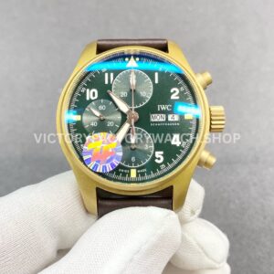 ZF Factory IWC Pilot Chronograph Spitfire IW387902 41mm Bronze Leather Strap Arabic Numerals Green Dial (7) ZF Factory IWC Pilot Chronograph Spitfire IW387902 green dial bronze watch
