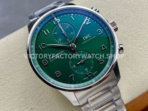 ZF Factory IWC Portuguese Chronograph IW371615 41mm Steel Leather Strap Green Dial (5) ZF Factory IWC Portuguese Chronograph IW371615 41mm Full Steel Green Dial