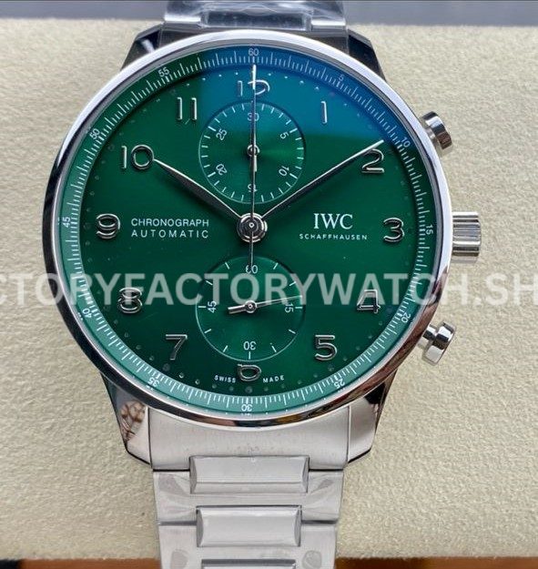 ZF Factory IWC Portuguese Chronograph IW371615 41mm Steel Leather Strap Green Dial (9) ZF Factory IWC Portuguese Chronograph IW371615 green dial full steel bracelet