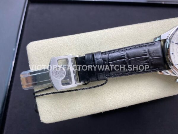 ZF Factory IWC Portuguese Chronograph IW390302 Steel Leather Strap Arabic Numerals Silver Dial (3) ZF Factory IWC Portuguese Chronograph IW390302 Steel Leather Strap Arabic Numerals Silver Dial