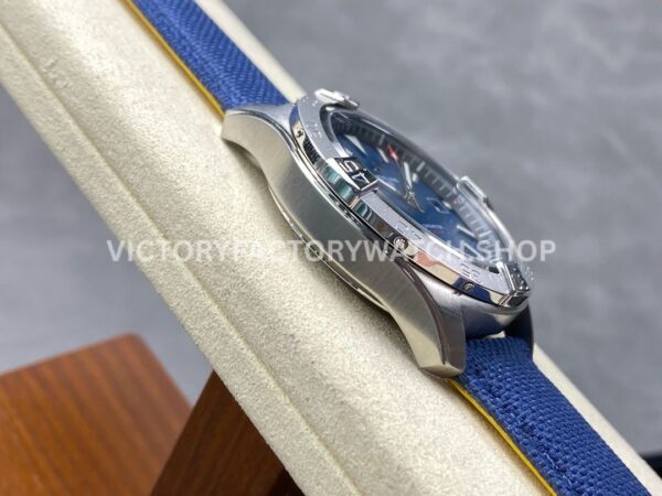 BLS Factory Breitling Avenger A17328101C1X1 42mm Steel Calf skin Strap Blue Dial