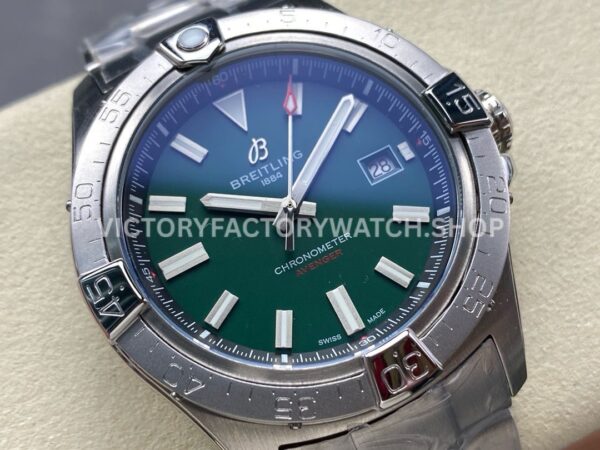 BLS Factory Breitling Avenger A17328101L1A1 42mm Full Steel Green Dial (3) BLS Factory Breitling Avenger A17328101L1A1 42mm Full Steel Green Dial