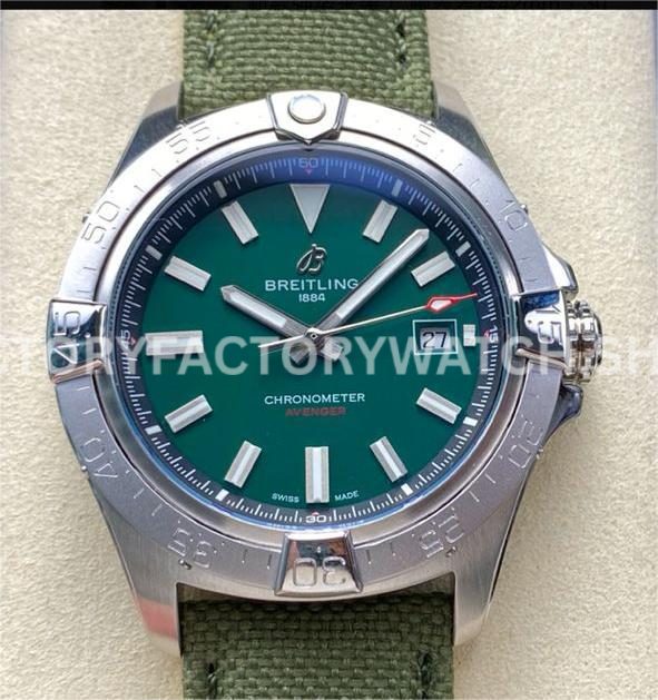 BLS Factory Breitling Avenger A17328101L1X1 42mm Steel Calf skin Strap Green Dial (8) BLS Factory Breitling Avenger A17328101L1X1 42mm steel calfskin strap green dial