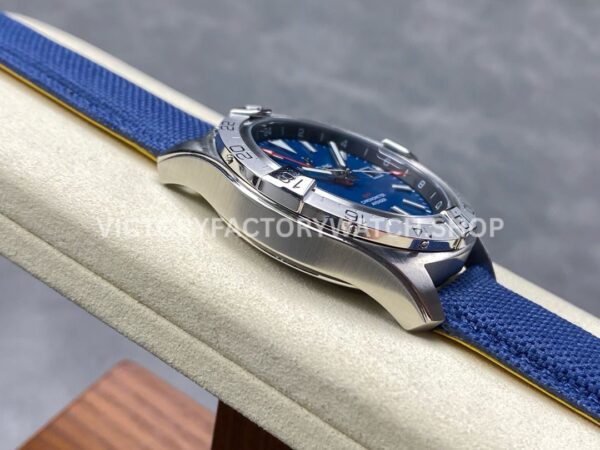 BLS Factory Breitling Avenger A32320101C1X1 44mm Steel Calf Skin Strap Red GMT Needle Blue Dial (9) BLS Factory Breitling Avenger A32320101C1X1 44mm Steel Calf Skin Strap Red GMT Needle Blue Dial