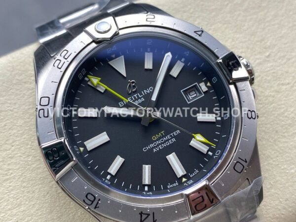 BLS Factory Breitling Avenger A323201A1B1X1 44mm Full Steel Yellow GMT Needle Black Dial (2) BLS Factory Breitling Avenger A323201A1B1X1 44mm Full Steel Yellow GMT Needle Black Dial