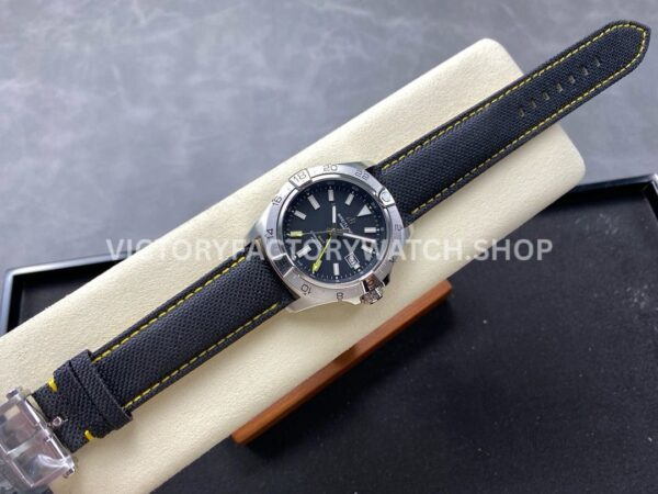BLS Factory Breitling Avenger A323201A1B1X1 44mm Steel Calf Skin Strap Yellow GMT Needle Black ( (6) BLS Factory Breitling Avenger A323201A1B1X1 44mm Steel Calf Skin Strap Yellow GMT Needle Black Dial
