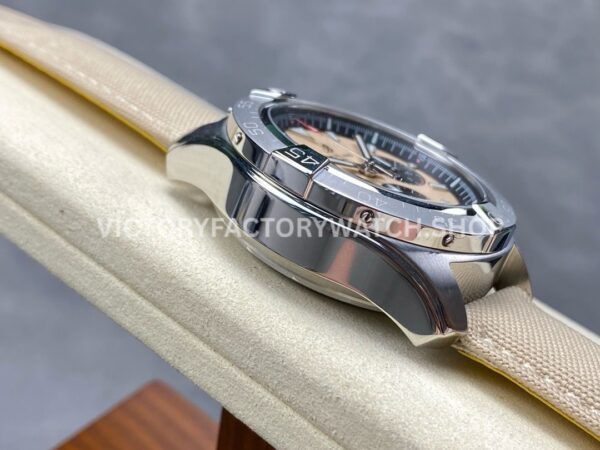 BLS Factory Breitling Avenger B01 Chronograph AB0147101A1X1 44mm Steel Calf Skin Strap Champagne Dial