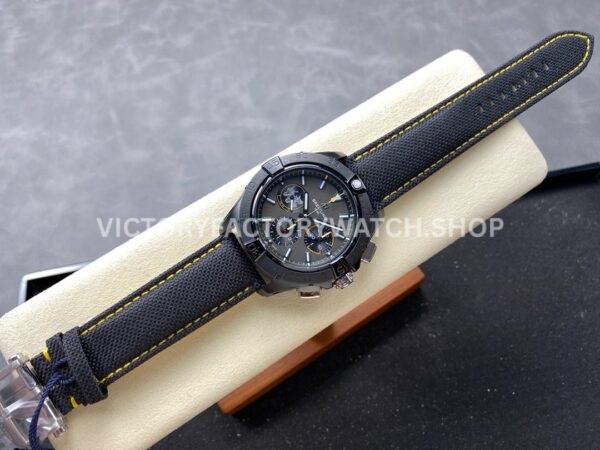 BLS Factory Breitling Avenger B01 Chronograph SB01472A1B1X1 44mm Steel Black Calf Skin Strap Black Dial