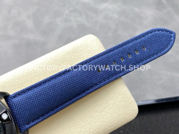 BLS Factory Breitling Avenger B01 Chronograph SB01474A1C1X1 44mm Steel Dark Blue Calf Skin Strap Dark Blue Dial