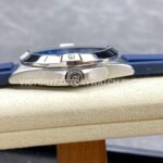 BLS Factory Breitling Chronomat GMT 40mm Rubber Strap Blue GMT Needle Blue Dial (7) BLS Factory Breitling Chronomat GMT 40mm Rubber Strap Blue GMT Needle Blue Dial