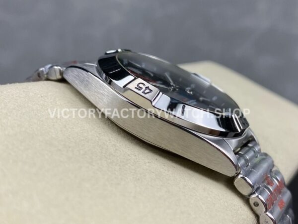 BLS Factory Breitling Chronomat GMT A32398101B1A 40mm Full Steel Red GMT Needle Black Dial (5) BLS Factory Breitling Chronomat GMT A32398101B1A 40mm Full Steel Red GMT Needle Black Dial