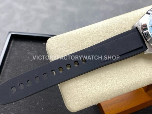 BLS Factory Breitling Chronomat GMT A32398A21L1A1 40mm Rubber Strap Light Blue GMT Needle Light Blue Dial