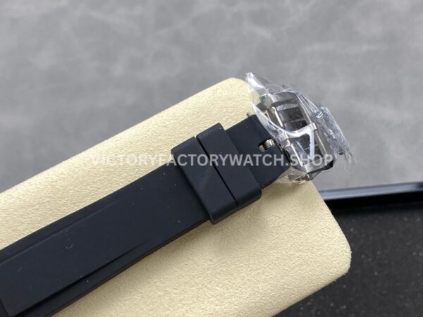 BLS Factory Breitling Chronomat GMT A32398A21L1A1 40mm Rubber Strap Light Blue GMT Needle Light Blue Dial