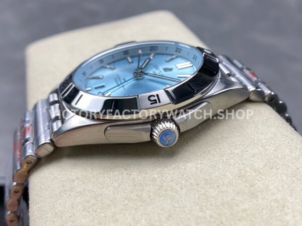 BLS Factory Breitling Chronomat GMT P32398101C1S2 40mm Full Steel Light Blue GMT Ne (1) BLS Factory Breitling Chronomat GMT P32398101C1S2 40mm Full Steel Light Blue GMT Needle Light Blue Dial