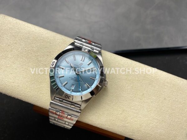 BLS Factory Breitling Chronomat GMT P32398101C1S2 40mm Full Steel Light Blue GMT Ne ( (4) BLS Factory Breitling Chronomat GMT P32398101C1S2 40mm Full Steel Light Blue GMT Needle Light Blue Dial