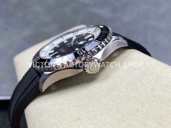 BLS Factory Breitling Superocean A17375211B1A1 42mm Steel Black Rubber Strap Black Dial (5) BLS Factory Breitling Superocean A17375211B1A1 42mm Steel Black Rubber Strap Black Dial