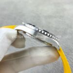 BLS Factory Breitling Superocean A17375211B2S4 42mm Steel Yellow Rubber Strap Black Dial (2) BLS Factory Breitling Superocean A17375211B2S4 42mm Steel Yellow Rubber Strap Black Dial