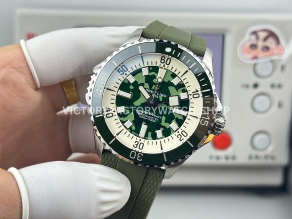 BLS Factory Breitling Superocean E10379D31L1E1 46mm Steel Green Rubber Strap Green Dial