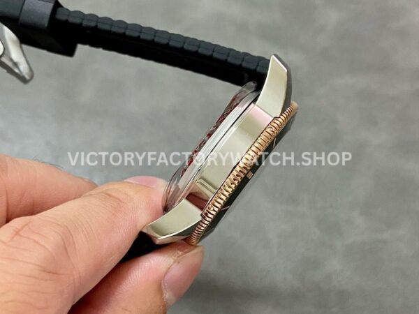 BLS Factory Breitling Superocean Heritage B20 UB2010121B1S1 42mm Half Rose Gold Rubber Strap Black Dial